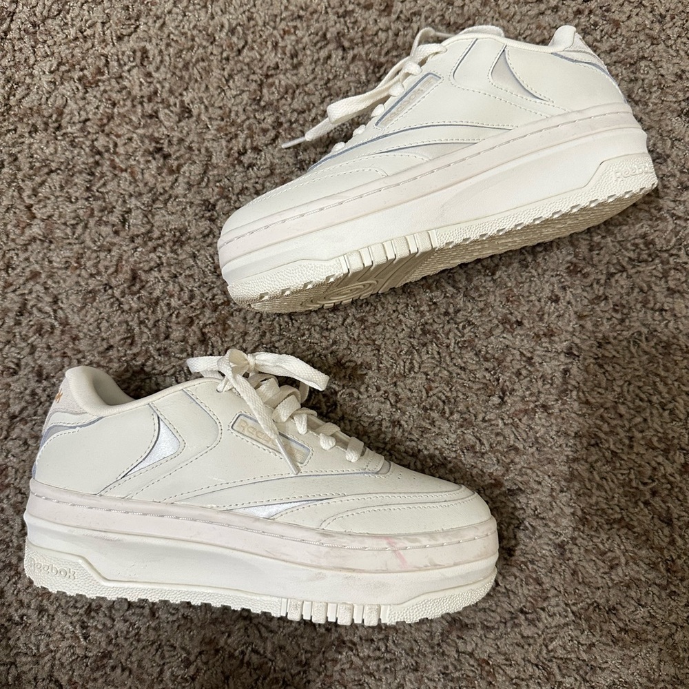 Reebok Women's Club C Extra White Tennis Shoes Size 6